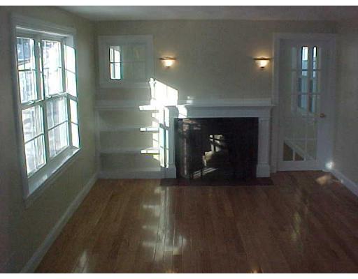 30 Lawrence Road Reading, MA 01867 - Photo 7 of 13 Gallery Image 7