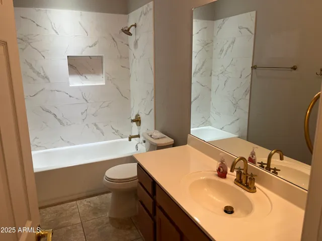 $2,125 | 7007 West Carson Road, Laveen, AZ 85339