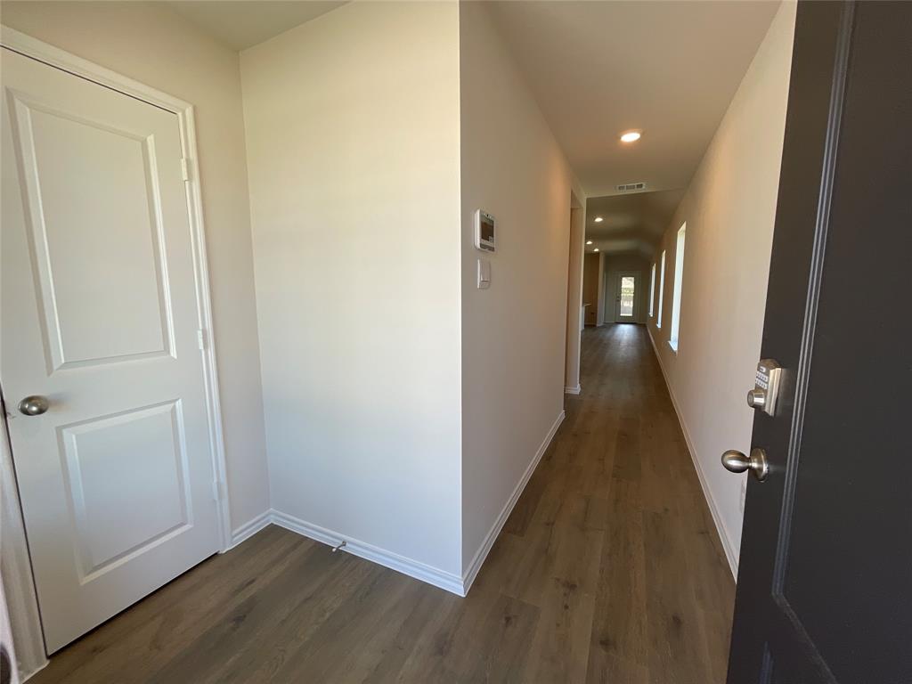 658 Walkabout Place Lavon, TX 75166 - Photo 2 of 19