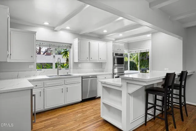 $1,899,000 | 1915 Canyon Close Road, Pasadena, CA 91107