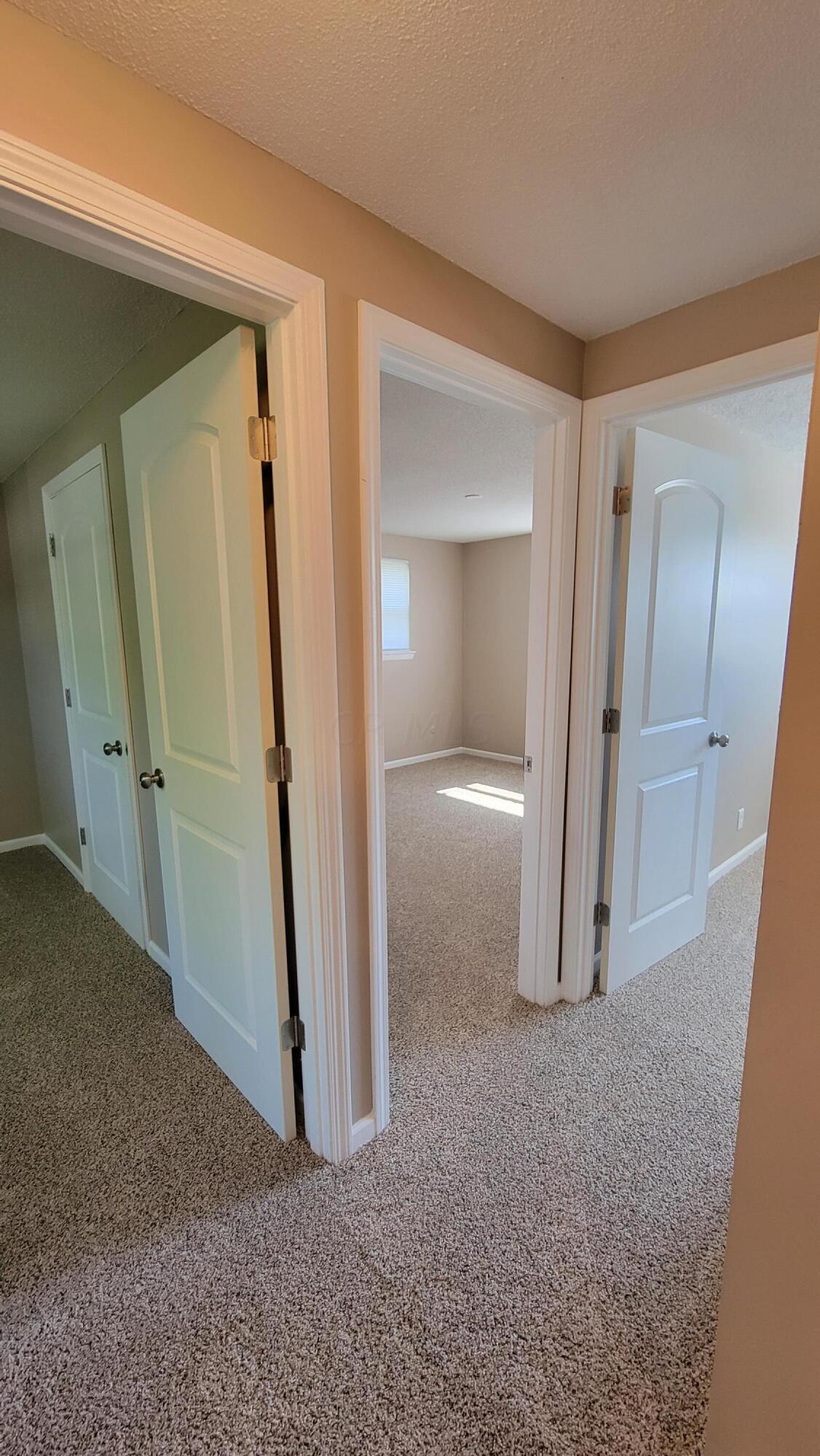 2767 Denmark Road Columbus, OH 43232 - Photo 35 of 57 hall between beds