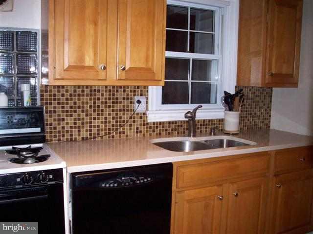 1291 Letchworth Road Camp Hill, PA 17011 - Photo 7 of 15