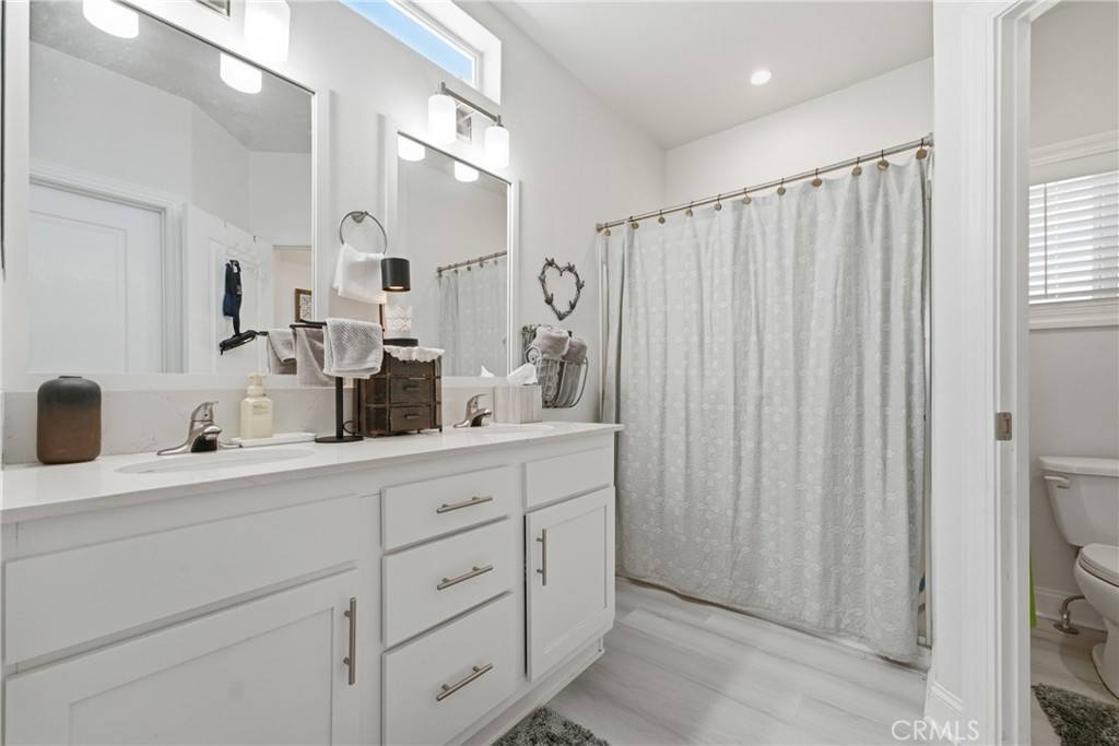 23301 Ridge Rte Drive, Unit 111 Laguna Hills, CA 92653 - Photo 26 of 43