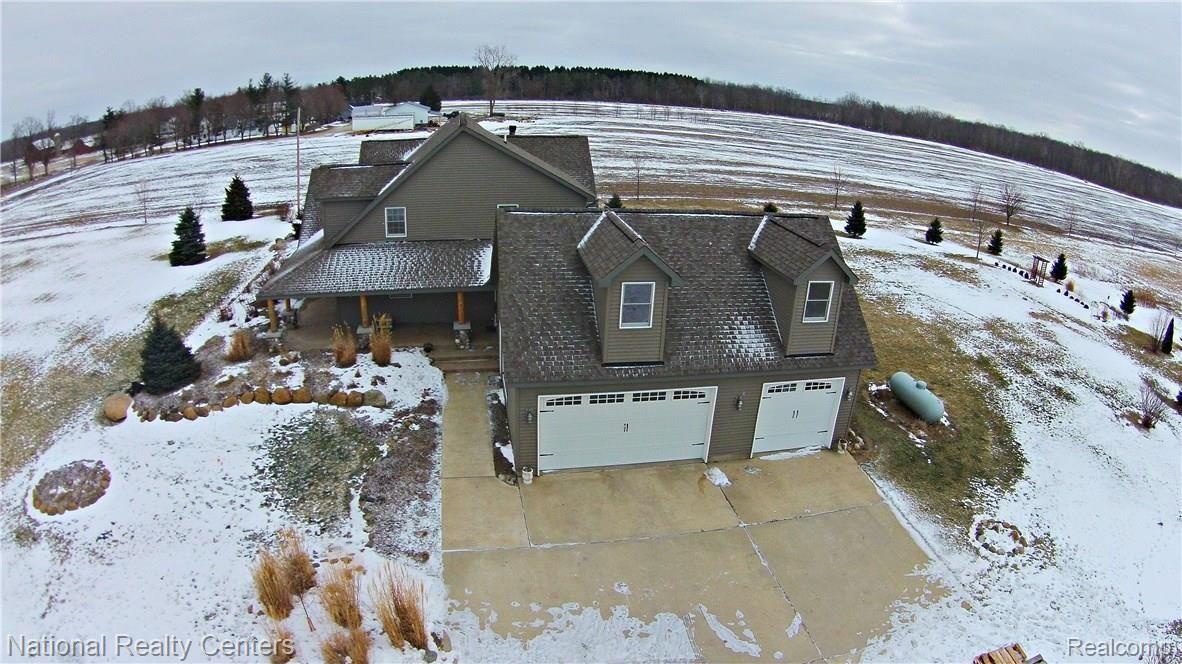 10210 Beard Road Byron, MI 48418 - Photo 8 of 53 Beard Rd Aerial 3.jpg