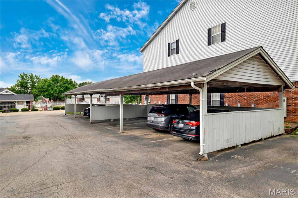 4539 Little Rock Road, Unit G St. Louis, MO 63128 - Photo 37 of 39