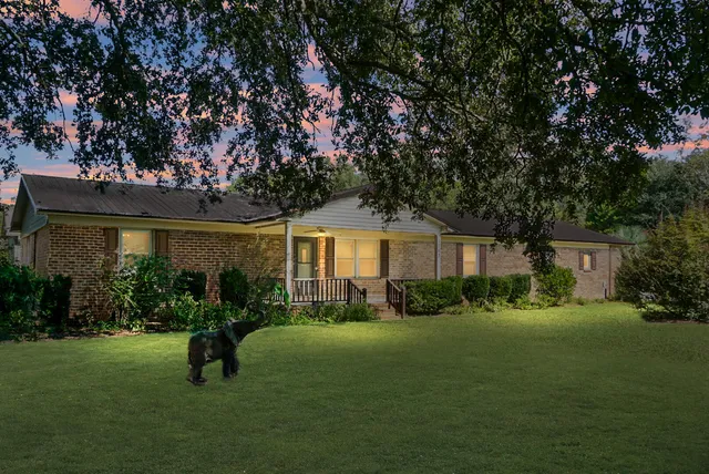 $1,000,000 | 1763 Kingstree Highway, Manning, SC 29102