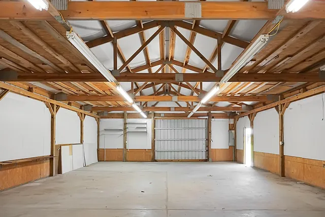 $1,000,000 | 1763 Kingstree Highway, Manning, SC 29102