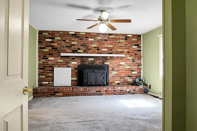 $1,000,000 | 1763 Kingstree Highway, Manning, SC 29102