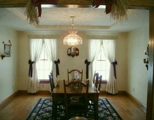 2410 Winner Road Hermitage, PA 16148 - Photo 8 of 8 Dining Room.