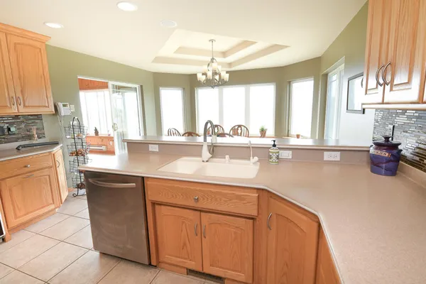 $879,900 | 13755 130th Street South, Barnesville, MN 56514