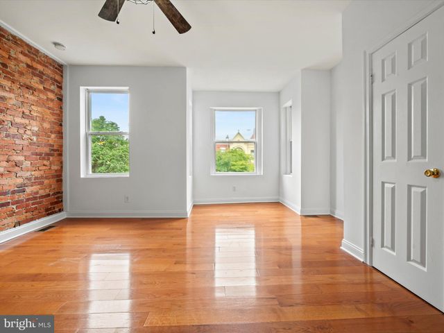 $800,000 | 131 R Street Northeast, Unit A, Washington, DC 20002