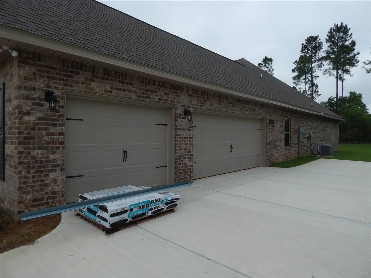 2730 Tulip Hill Road Pace, FL 32571 - Photo 3 of 27 Gallery Image 3
