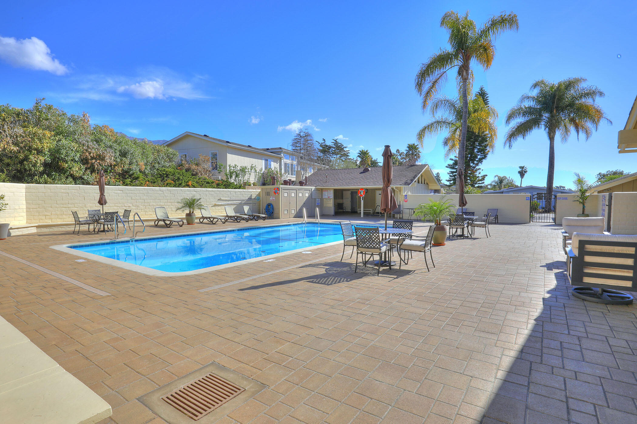 340 Old Mill Road, Unit 222 Santa Barbara, CA 93110 - Photo 14 of 19 Pool area
