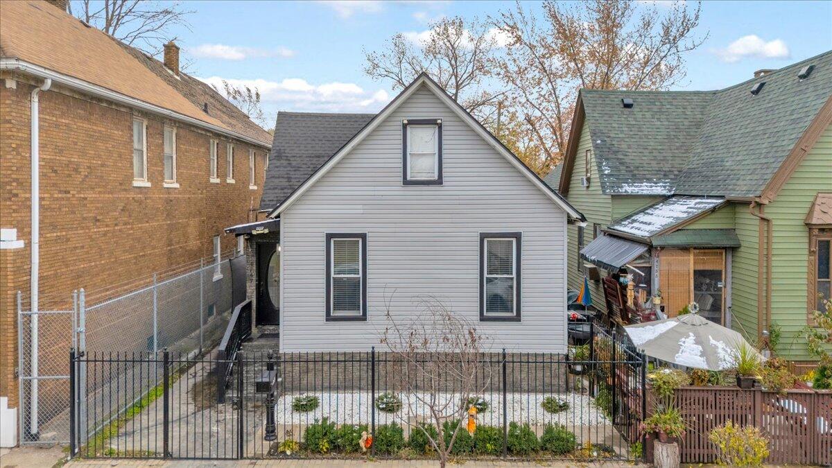 4747 Brandon Street Detroit, MI 48209 - Photo 2 of 42 02-4747 Brandon St-2
