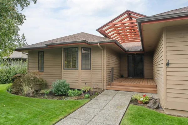 $639,900 | 704 East High Drive, Spokane, WA 99203