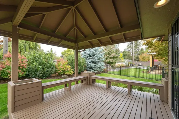 $639,900 | 704 East High Drive, Spokane, WA 99203
