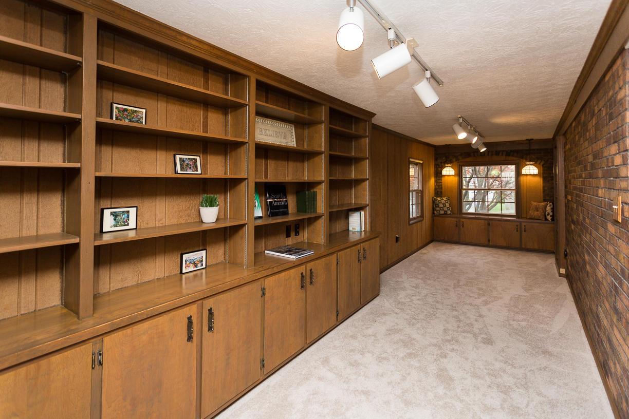 214 Fallis Road Columbus, OH 43214 - Photo 8 of 29 Gallery Image 8