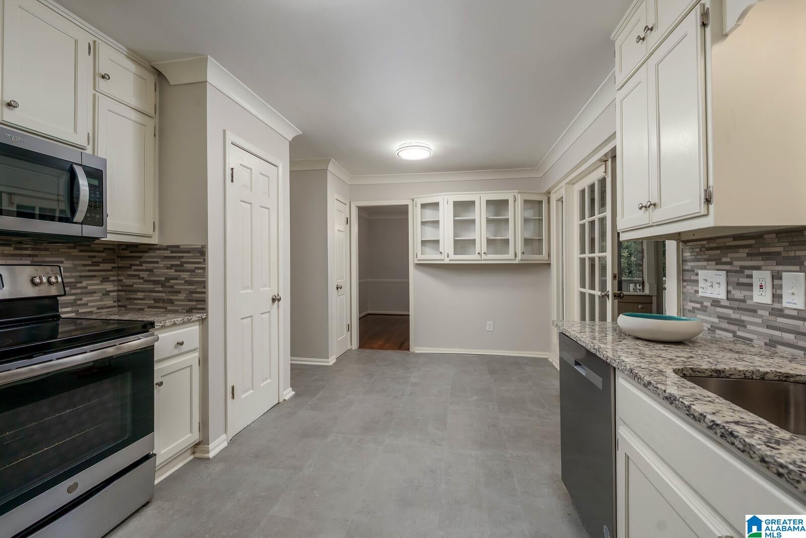4316 Little River Road Mountain Brook, AL 35213 - Photo 17 of 44 Gallery Image 17