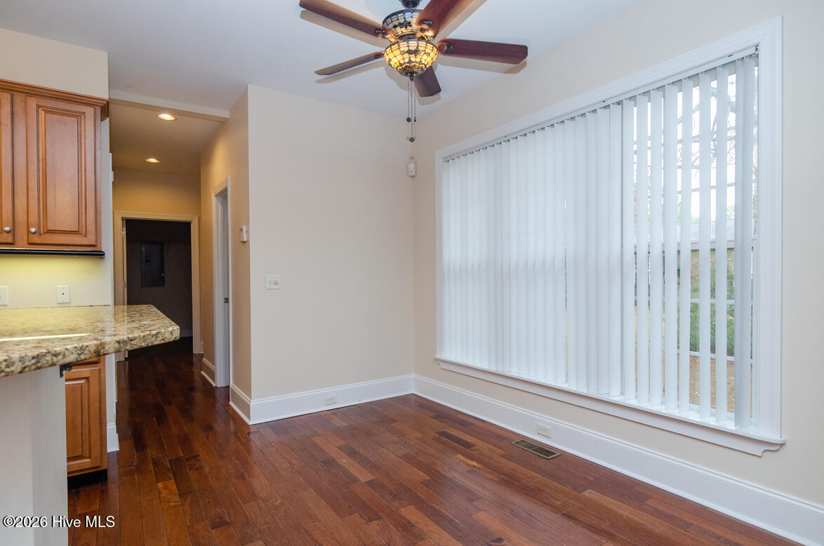417 Okeechobee Road Wilmington, NC 28412 - Photo 12 of 34 417 Okeechobee (2)