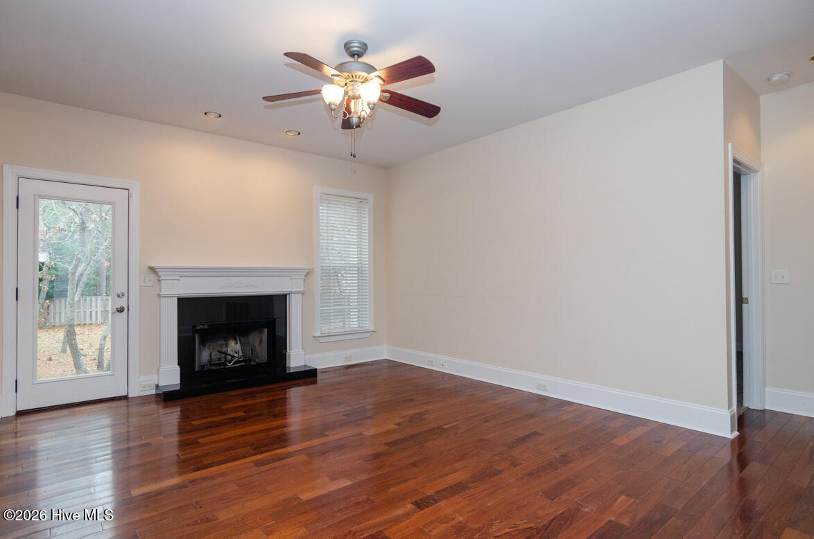 417 Okeechobee Road Wilmington, NC 28412 - Photo 6 of 34 417 Okeechobee (3)