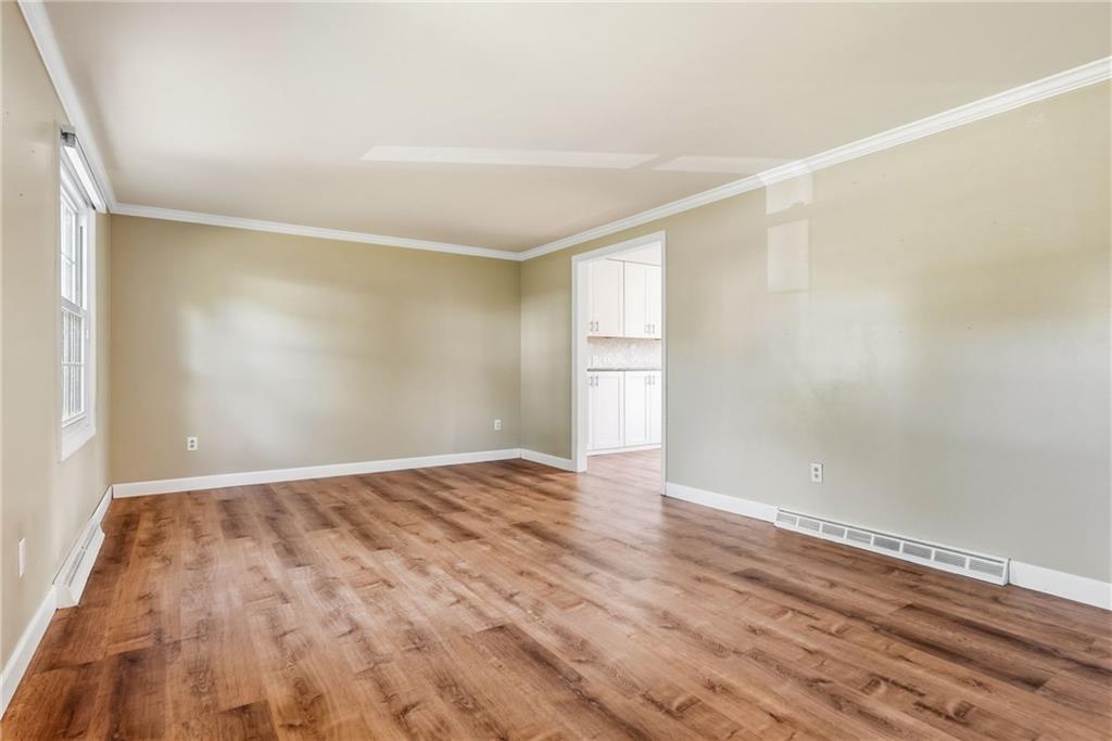 2349 Cramden Road Pittsburgh, PA 15241 - Photo 6 of 42 Gallery Image 6