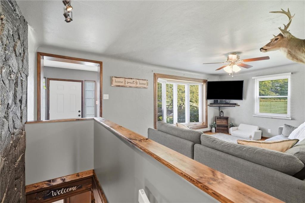 263 Old Haymaker Road Monroeville, PA 15146 - Photo 6 of 49 Gallery Image 6