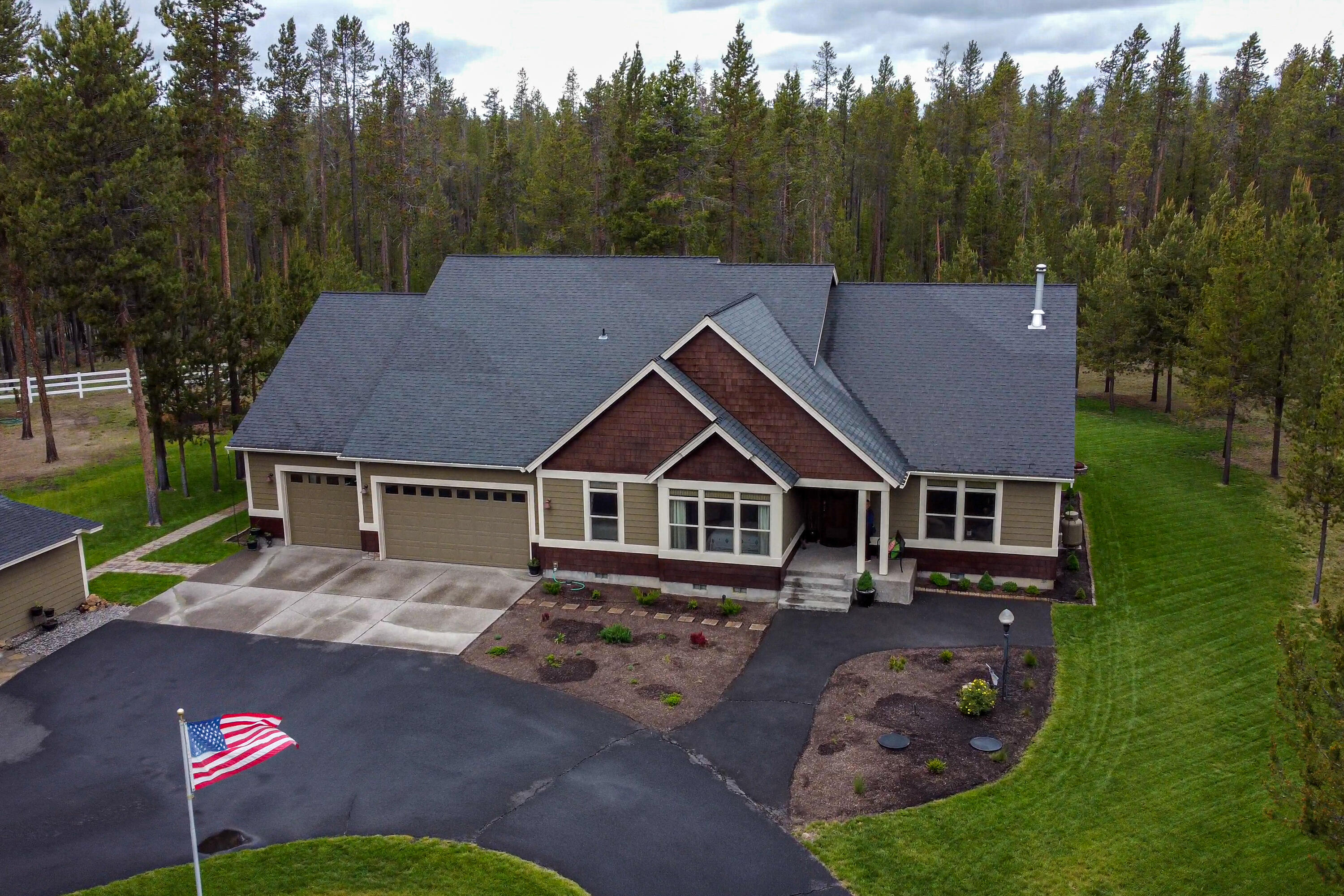 17814 Grimm Road Bend, OR 97707 - Photo 28 of 29 Grimm Aext1