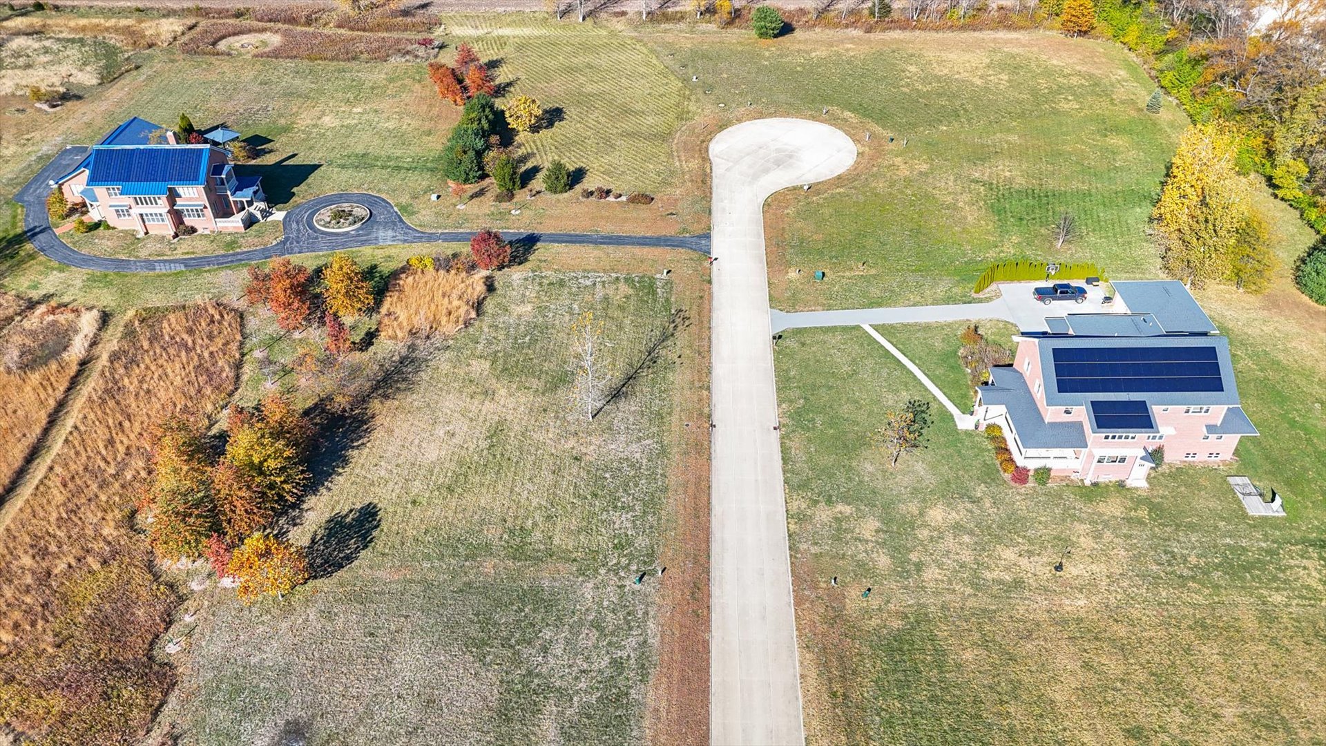 3002 Brickhouses Road Urbana, IL 61802 - Photo 18 of 19 a view of a swimming pool with a yard