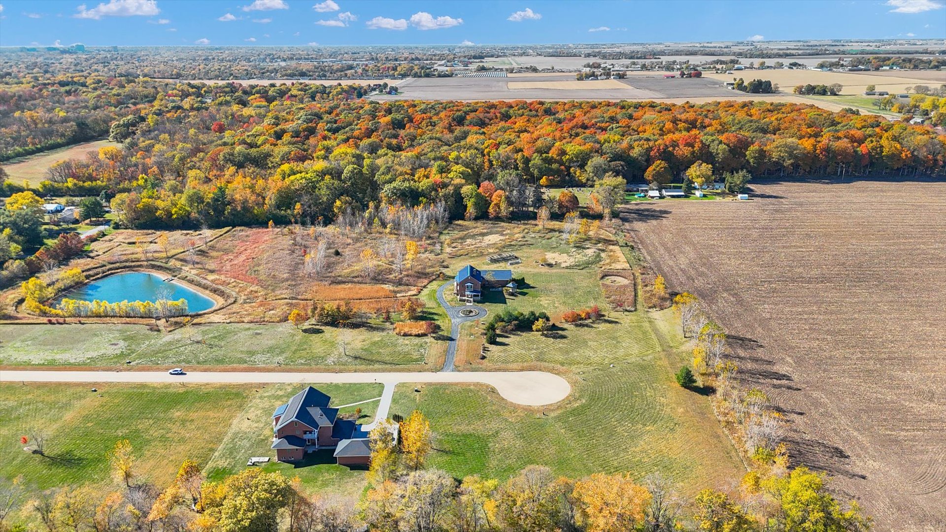 3002 Brickhouses Road Urbana, IL 61802 - Photo 2 of 19