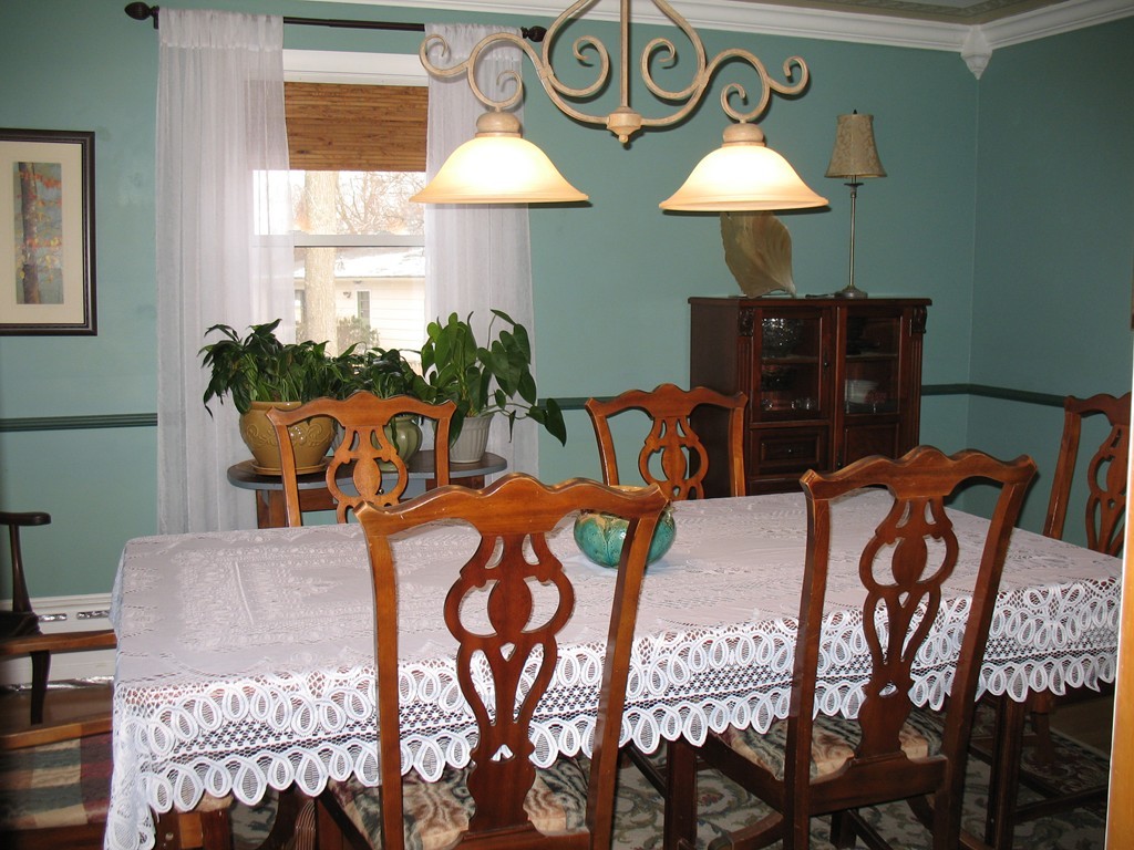 15 Pilgrim Road Lawrence, MA 01843 - Photo 6 of 30 Gallery Image 6