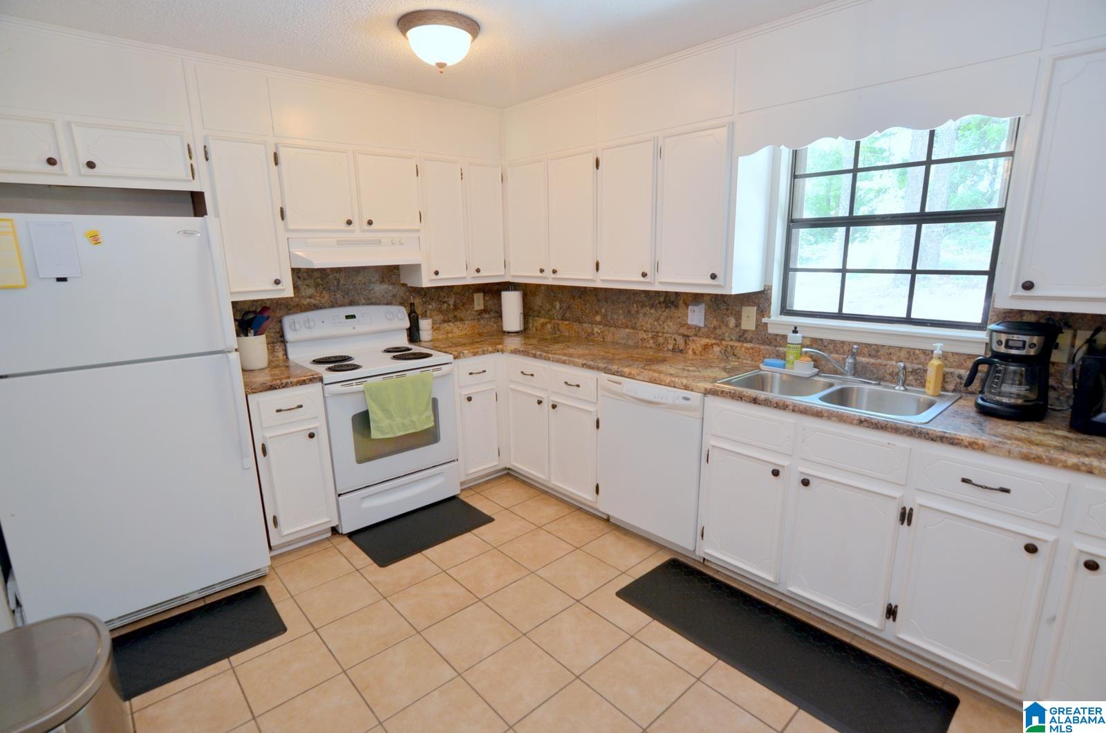 1033 Henry Drive Alabaster, AL 35007 - Photo 26 of 52