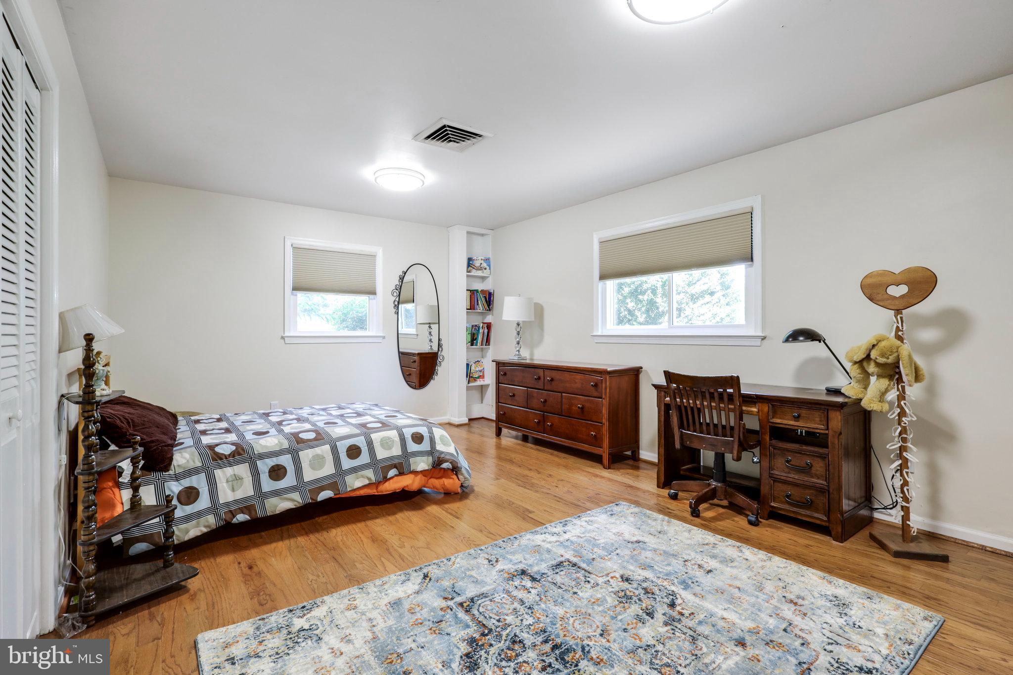 4417 Laurel Road Alexandria, VA 22309 - Photo 27 of 35 Bedroom #4