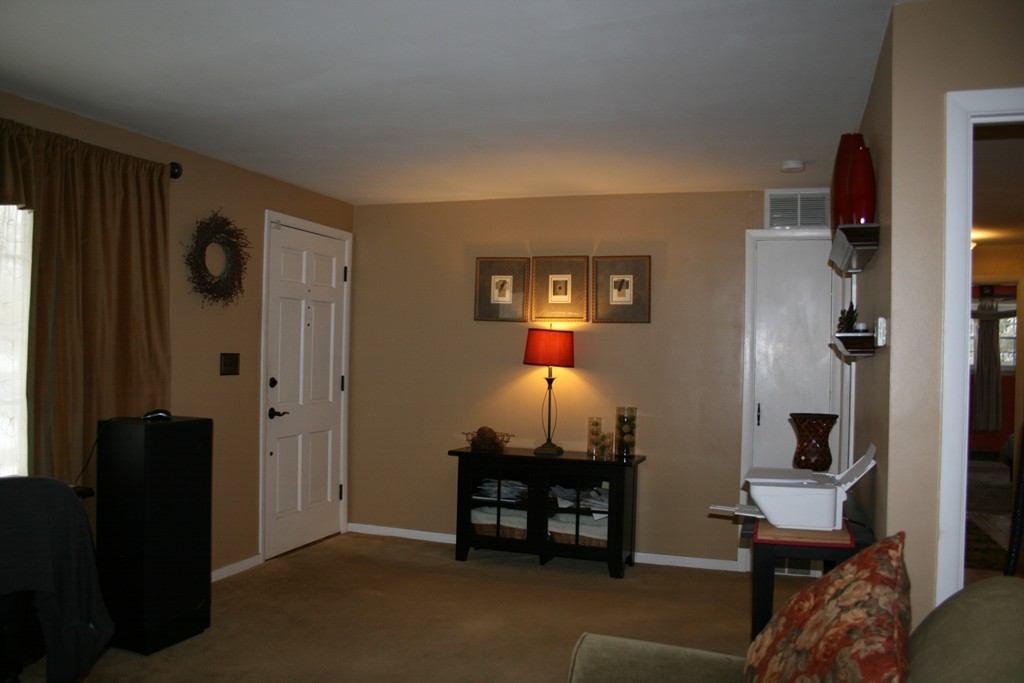 28 Ridgewood Road Holden, MA 01520 - Photo 9 of 24 Gallery Image 9