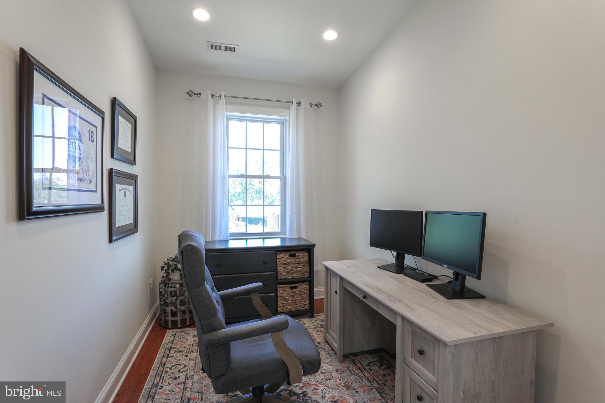 1818 C Street Southeast, Unit 3 Washington, DC 20003 - Photo 19 of 27