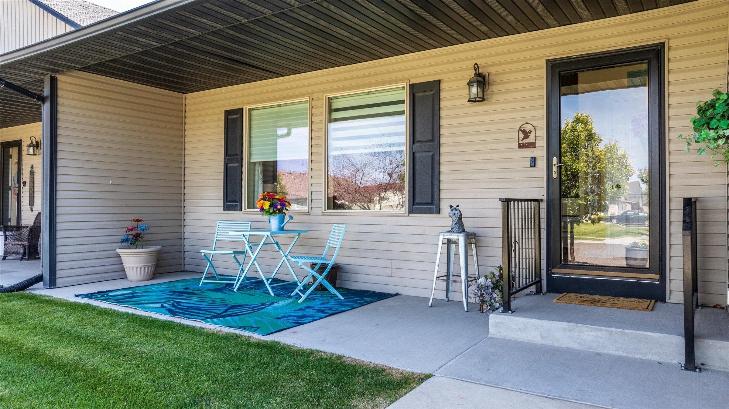 4134 Reno Drive Pocatello, ID 83202 - Photo 4 of 37 Gallery Image 4
