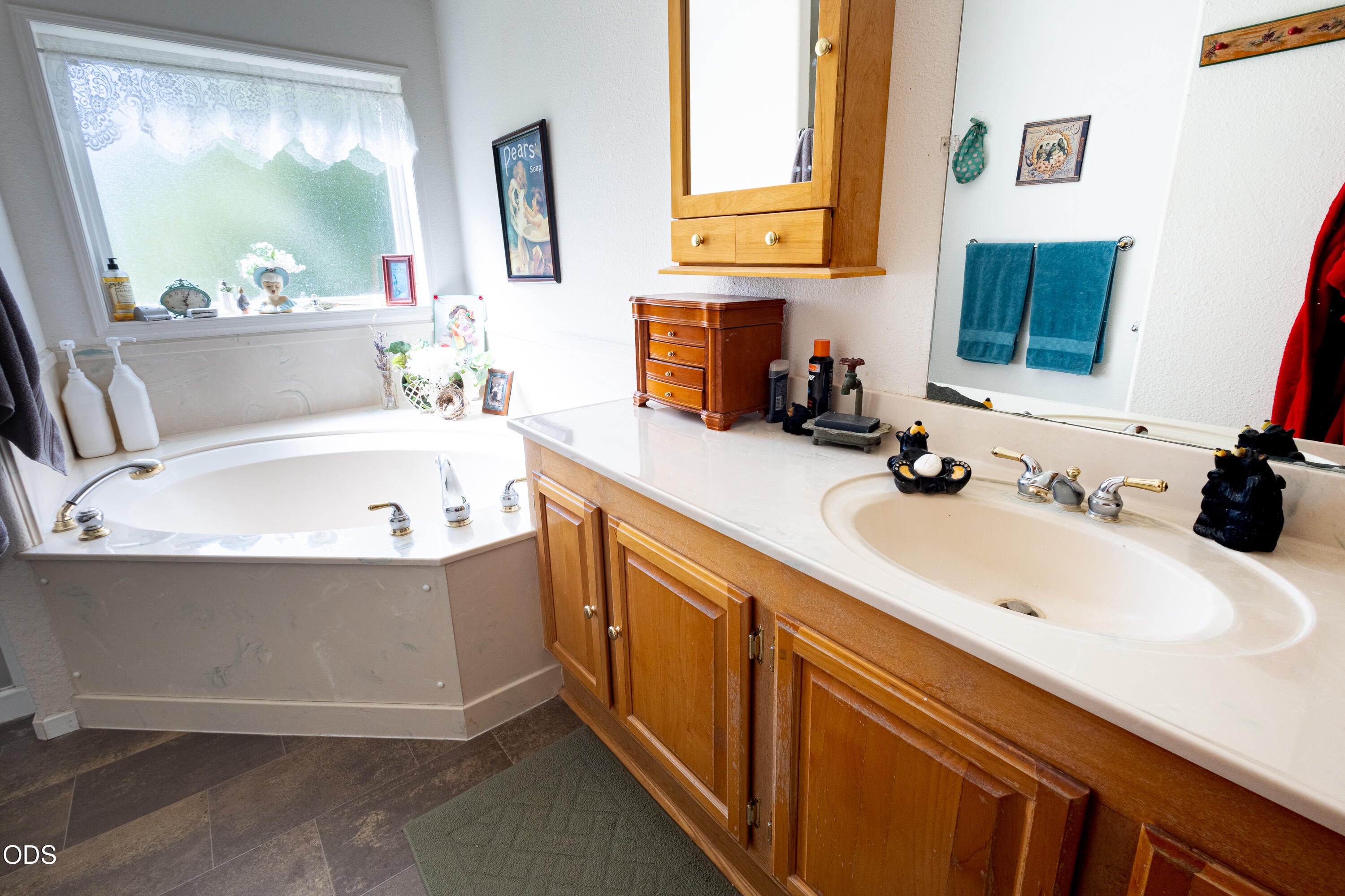 6058 Deer Creek Road Selma, OR 97538 - Photo 8 of 47 Gallery Image 8