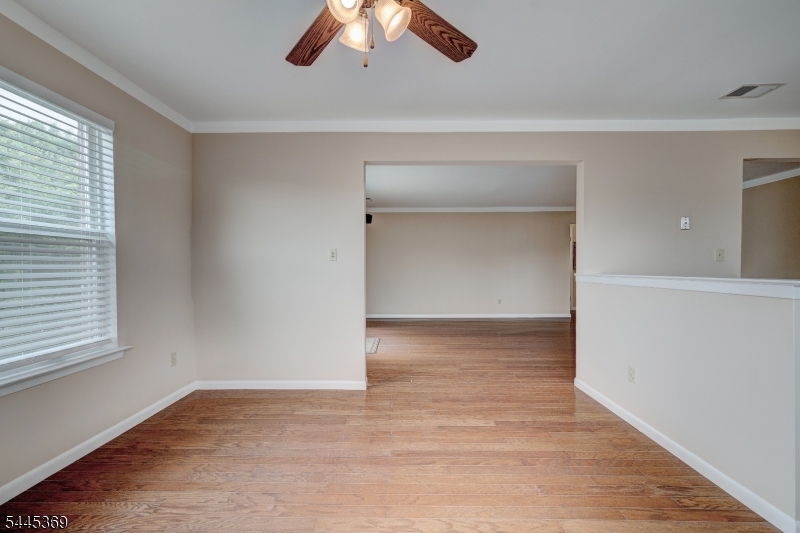 32 Rebecca Road East Hanover, NJ 07936 - Photo 6 of 35