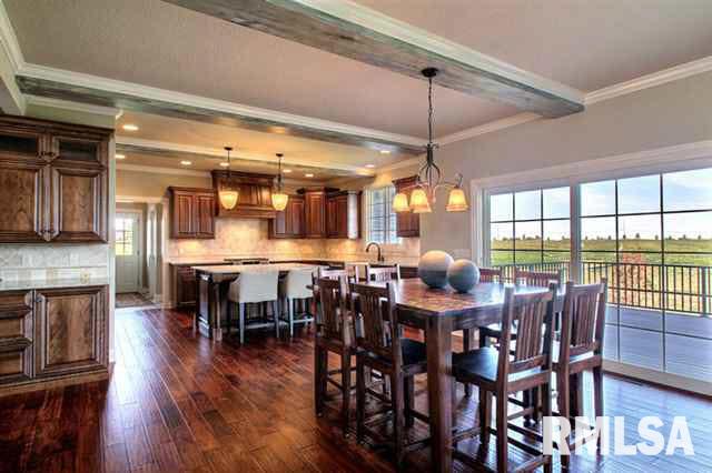 3317 Westminster Road Bettendorf, IA 52722 - Photo 10 of 22 Gallery Image 10