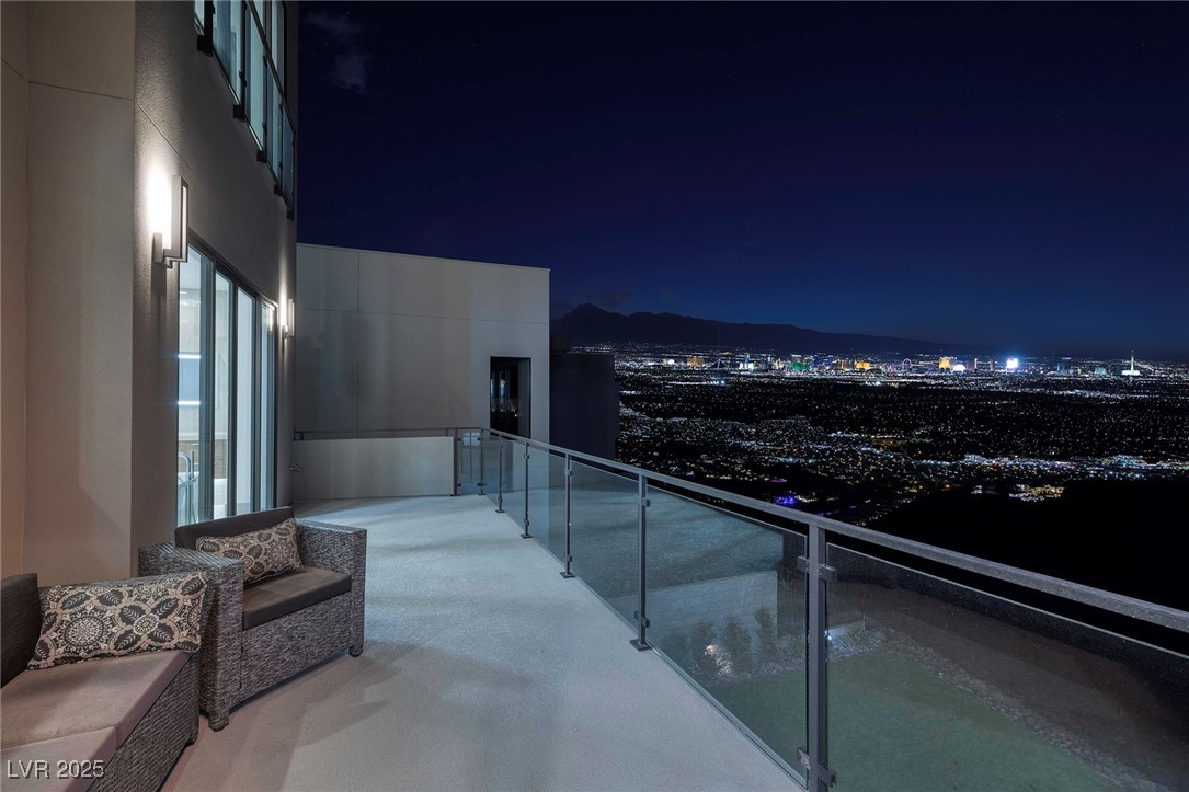 601 Overlook Rim Drive Henderson, NV 89012 - Photo 26 of 34