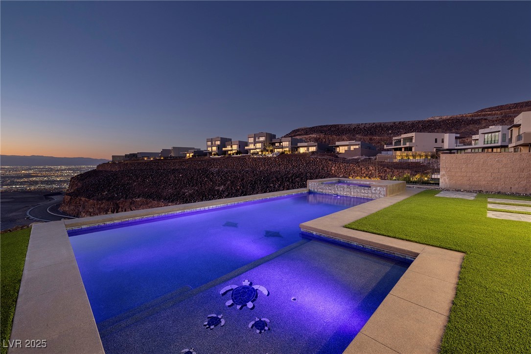 601 Overlook Rim Drive Henderson, NV 89012 - Photo 28 of 34