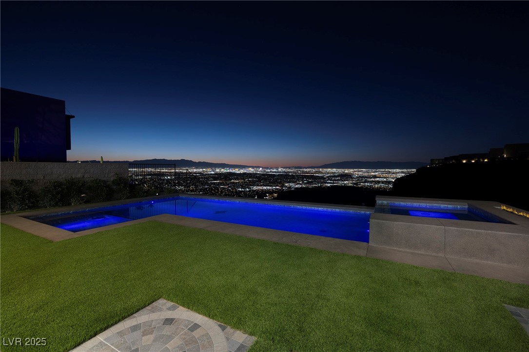 601 Overlook Rim Drive Henderson, NV 89012 - Photo 30 of 34