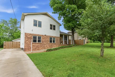 $365,000 | 3128 Stoneybrook Circle, Antioch, TN 37013