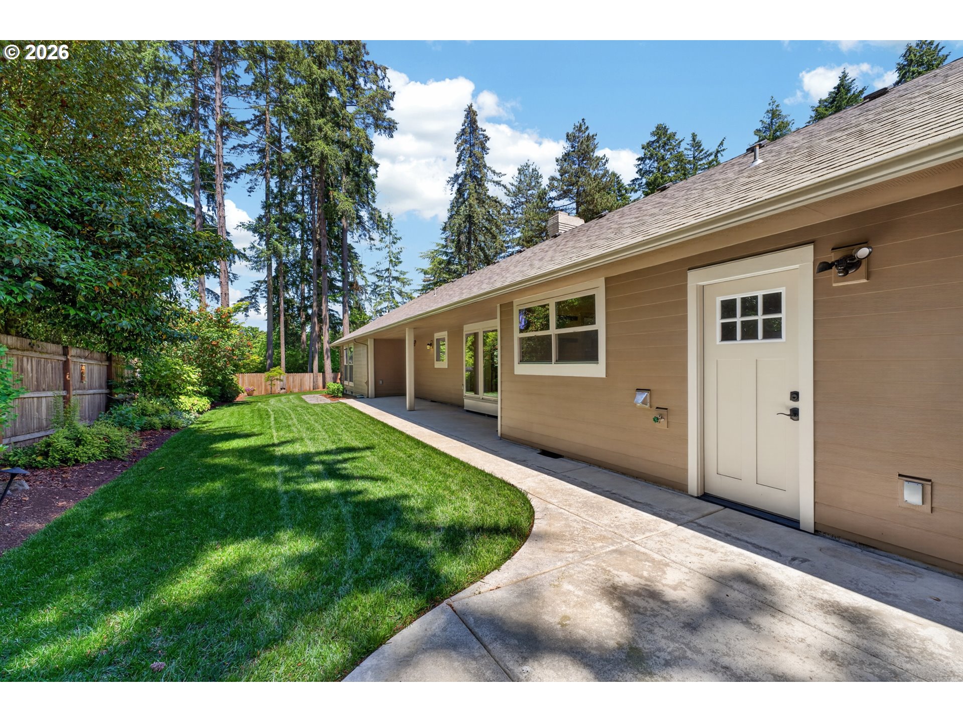 13795 Southwest Hargis Road Beaverton, OR 97008 - Photo 27 of 40