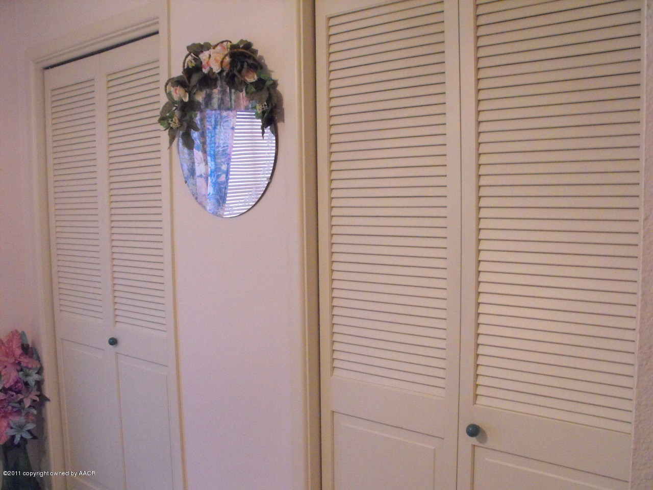 5502 Alvarado Road Amarillo, TX 79106 - Photo 9 of 20 nice storage space in bedroom