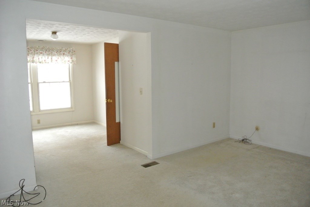 2459 Audubon Road Akron, OH 44320 - Photo 11 of 34