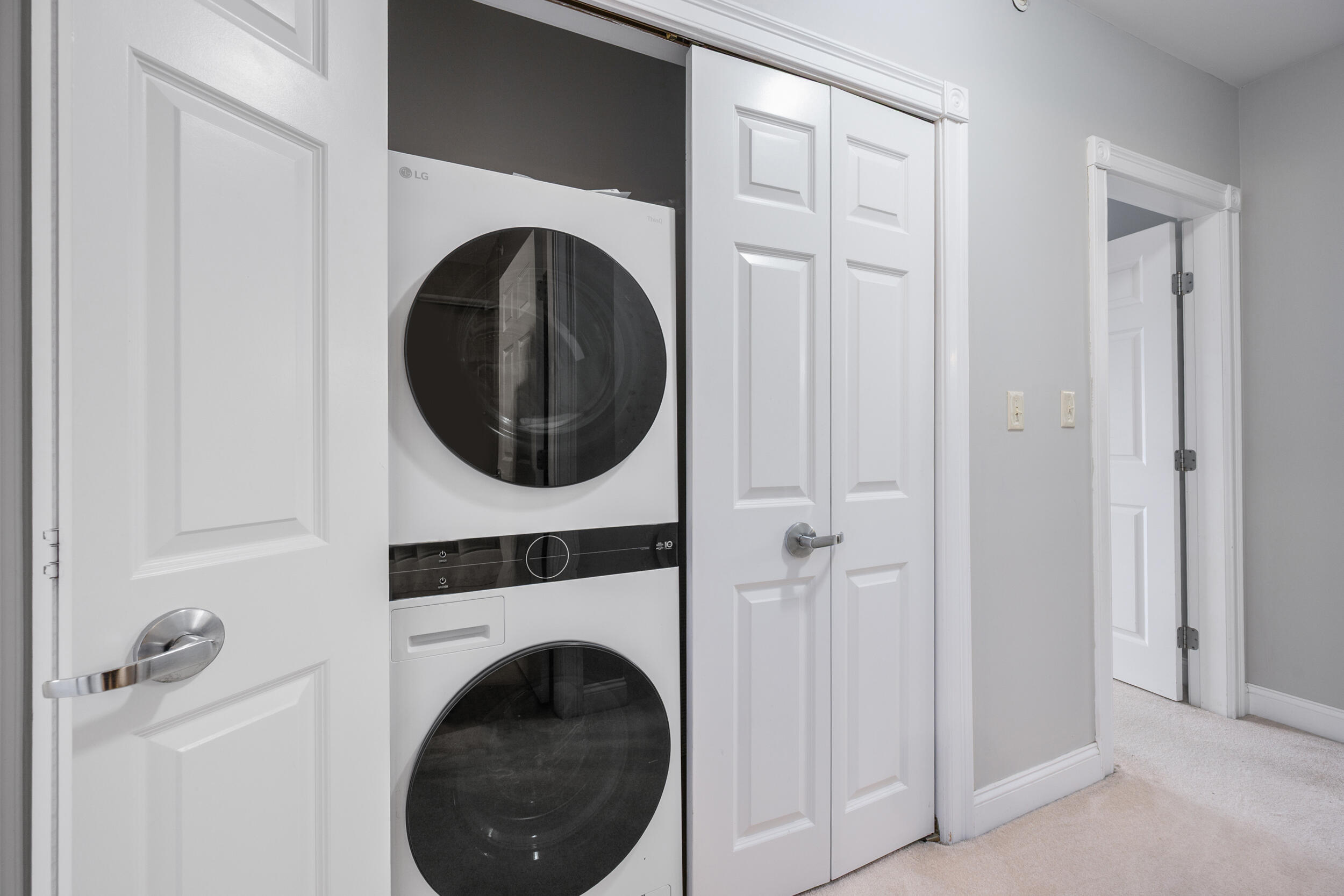 68 Center Street, Unit STE 13 Hyannis, MA 02601 - Photo 14 of 28 Laundry