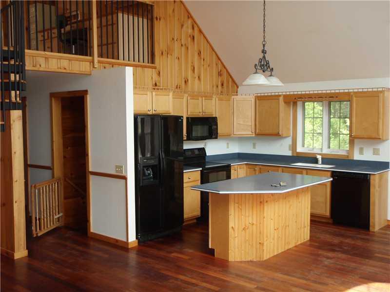 26 Rabbit Run Wiscasset, ME 04578 - Photo 6 of 29 Kitchen.