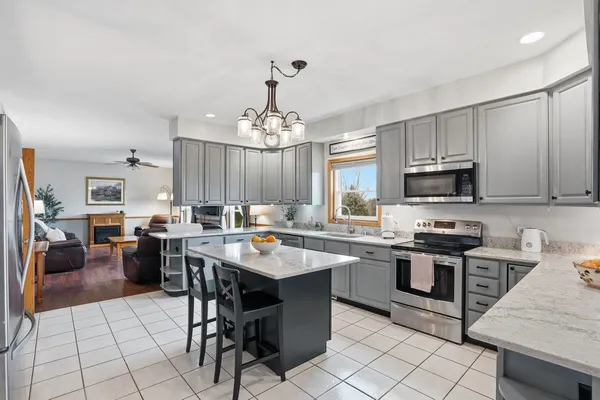 $715,000 | 3630 T T-Bird Way, Cottage Grove, WI 53527