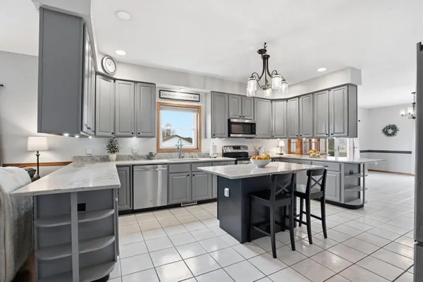 $715,000 | 3630 T T-Bird Way, Cottage Grove, WI 53527