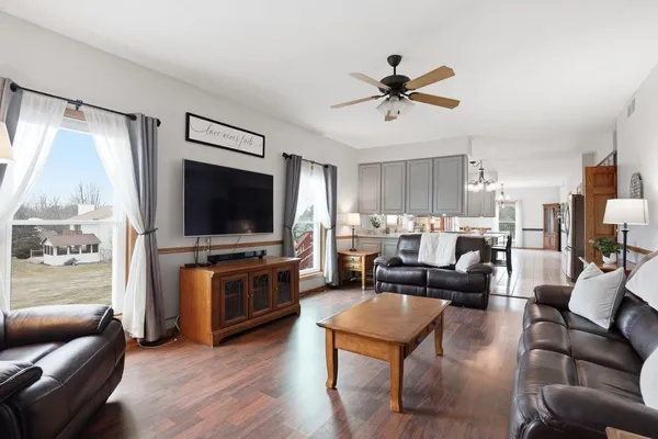 $715,000 | 3630 T T-Bird Way, Cottage Grove, WI 53527